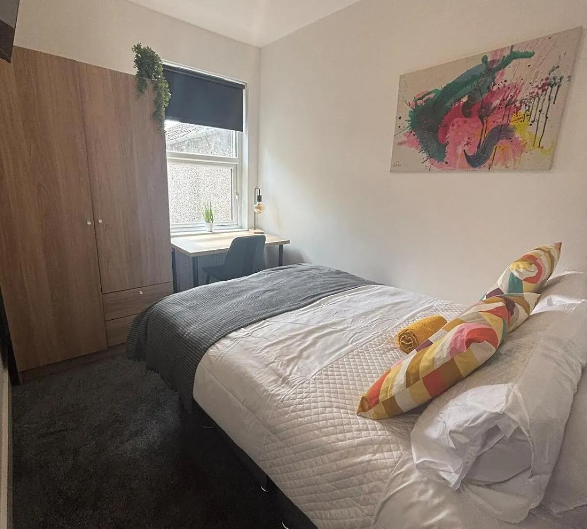 Home From Home - Cityside 4 Bed Belfast