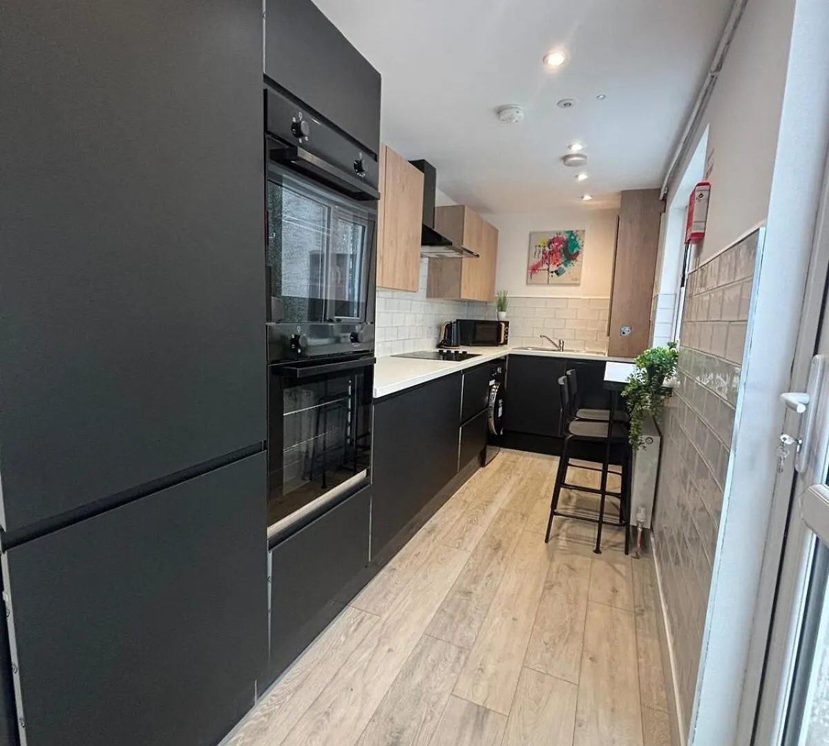 Home From Home - Cityside 4 Bed Belfast